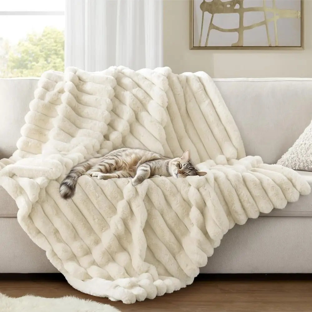 New Double Sided Warm Blanket Warm Breathable Throw Blanket Skin-Friendly Solid Color Striped Blankets