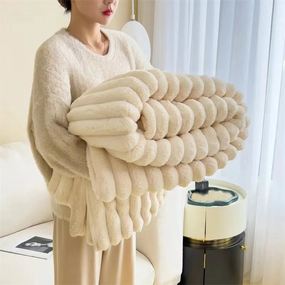 New Double Sided Warm Blanket Warm Breathable Throw Blanket Skin-Friendly Solid Color Striped Blankets