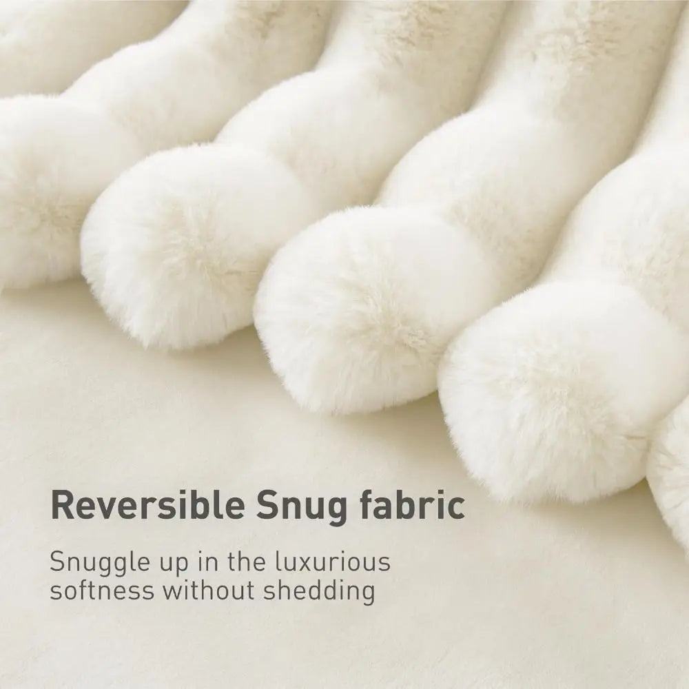 New Double Sided Warm Blanket Warm Breathable Throw Blanket Skin-Friendly Solid Color Striped Blankets